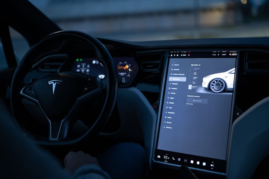 Decoding the Legal Challenges of Autonomous Vehicles in 2026